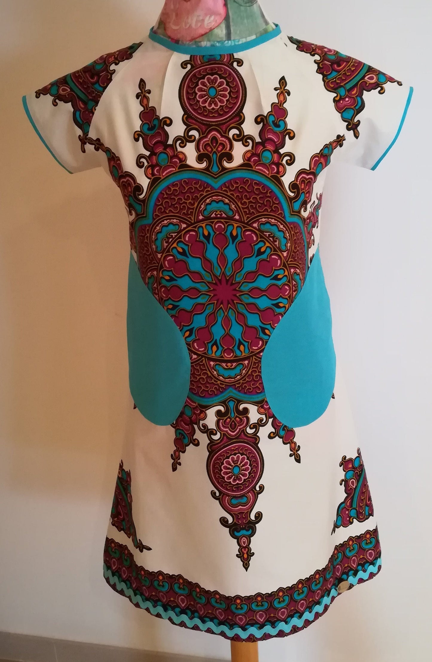 African fabric Tunic,Túnica em Capulana, Tunics,Womens Clothing, Blouses,Vestido de Verão, Tecido Africano,Original Clothes, African Clothes
