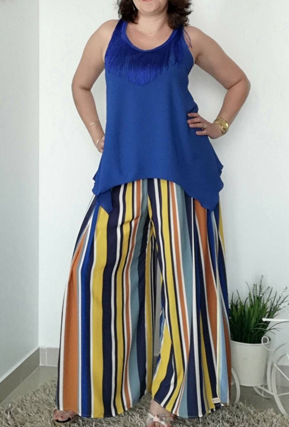 Calças Largas às Riscas com Aberturas Laterais – Tamanho Único – Cintura com Elástico – Roupa Feminina Made4you®