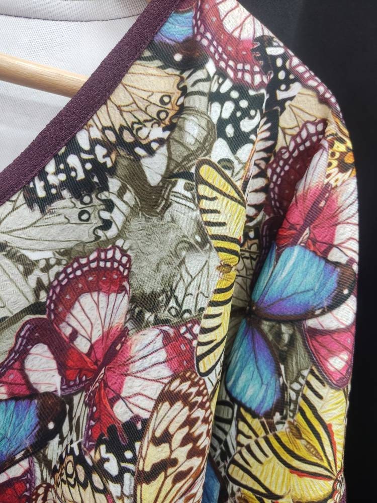 Macacão Artesanal Tamanho L com Estampa de Borboletas | Jumpsuit Boho Chic Feito à Mão | Roupa Única de Verão Festival Look