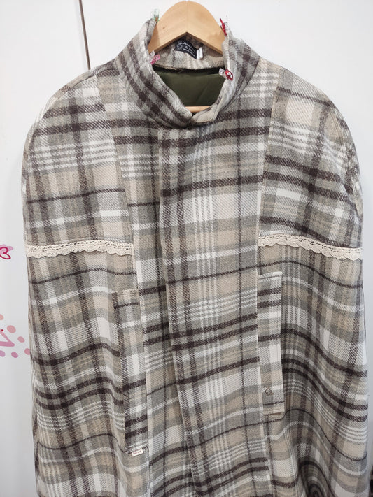 Capa de inverno para senhora em tecido xadrez, Casaco de inverno, Capa, Women Coat