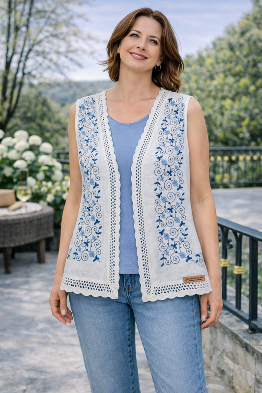 Colete Artesanal com Bordado Azul – Linho Reciclado e Costas em Ganga – Upcycled – M/L